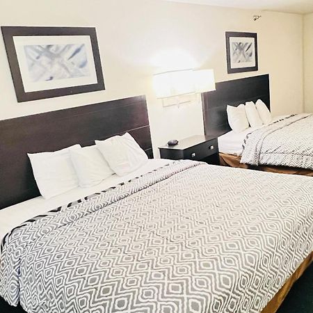 Pinckneyville Inn And Suites Exteriör bild