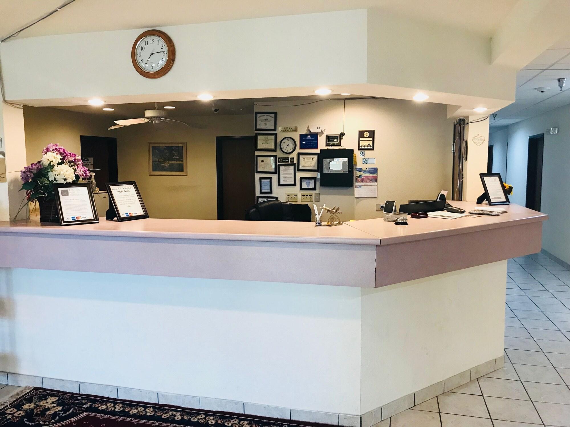 Pinckneyville Inn And Suites Exteriör bild