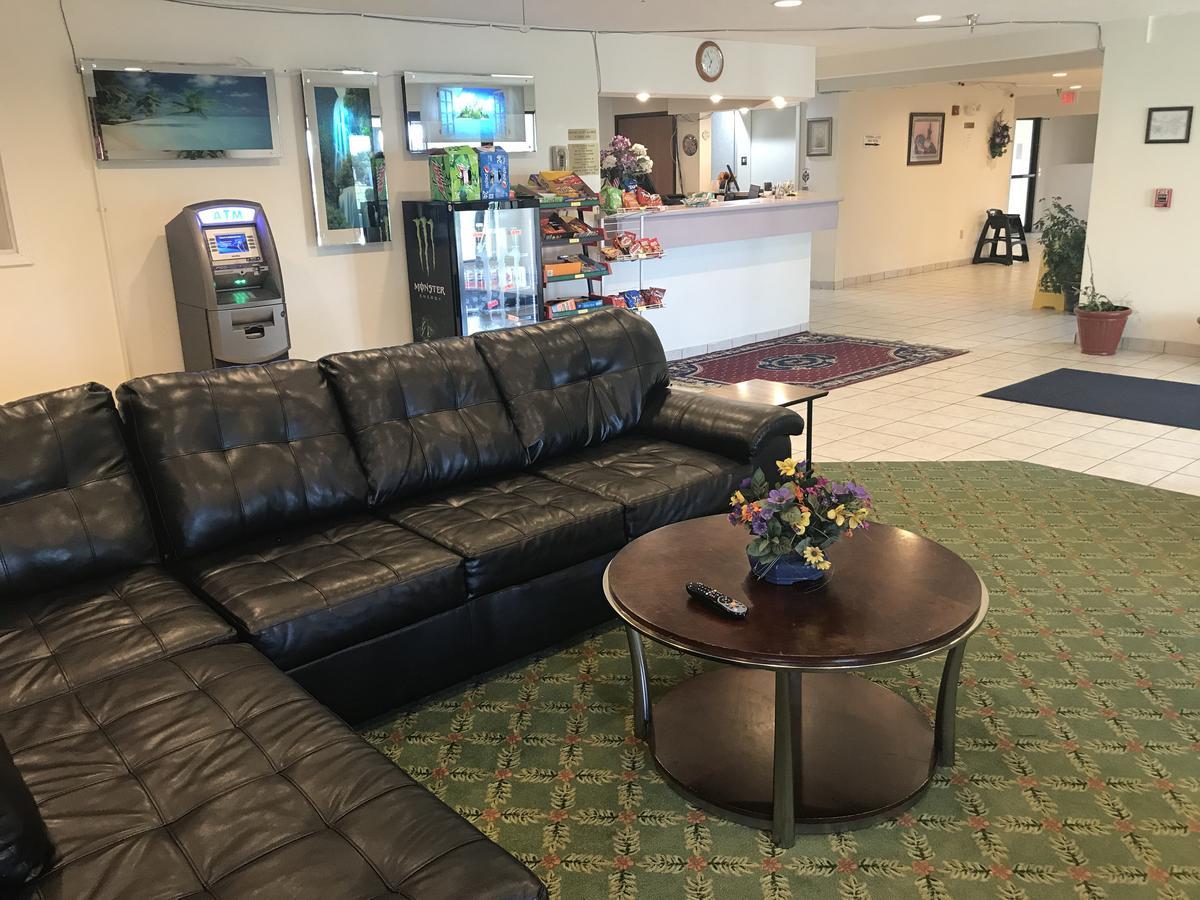Pinckneyville Inn And Suites Exteriör bild